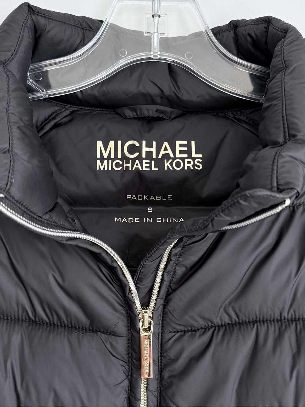 Michael Kors Packable Puffer Jacket Black Quilted Gold Hardware Size S Fitted - Picture 7 of 16